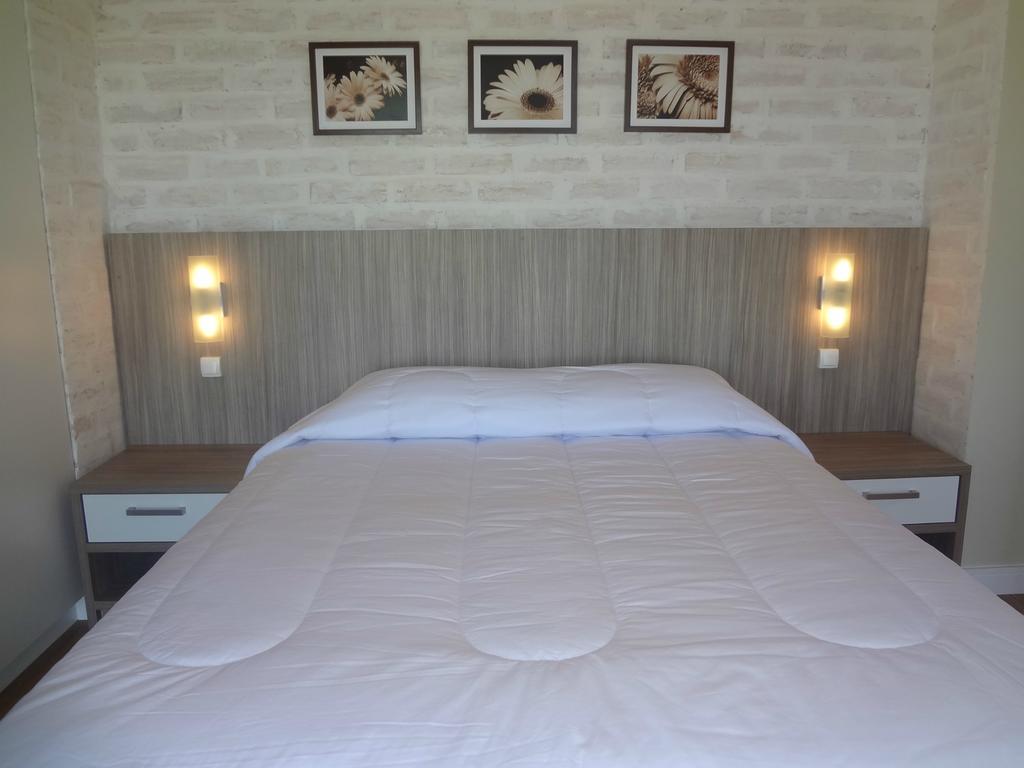 Hotel Pousada Agua Da Mina Monte Sião Værelse billede